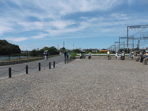 040-520.jpg